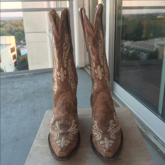 ⚜️Corral  Fleur-De-Lis Embroidered Cowgirl boots - Picture 4 of 8